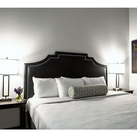Bold 2Br 2Ba In The Block Apartment By Cozysuites! Indianapolis Exterior foto